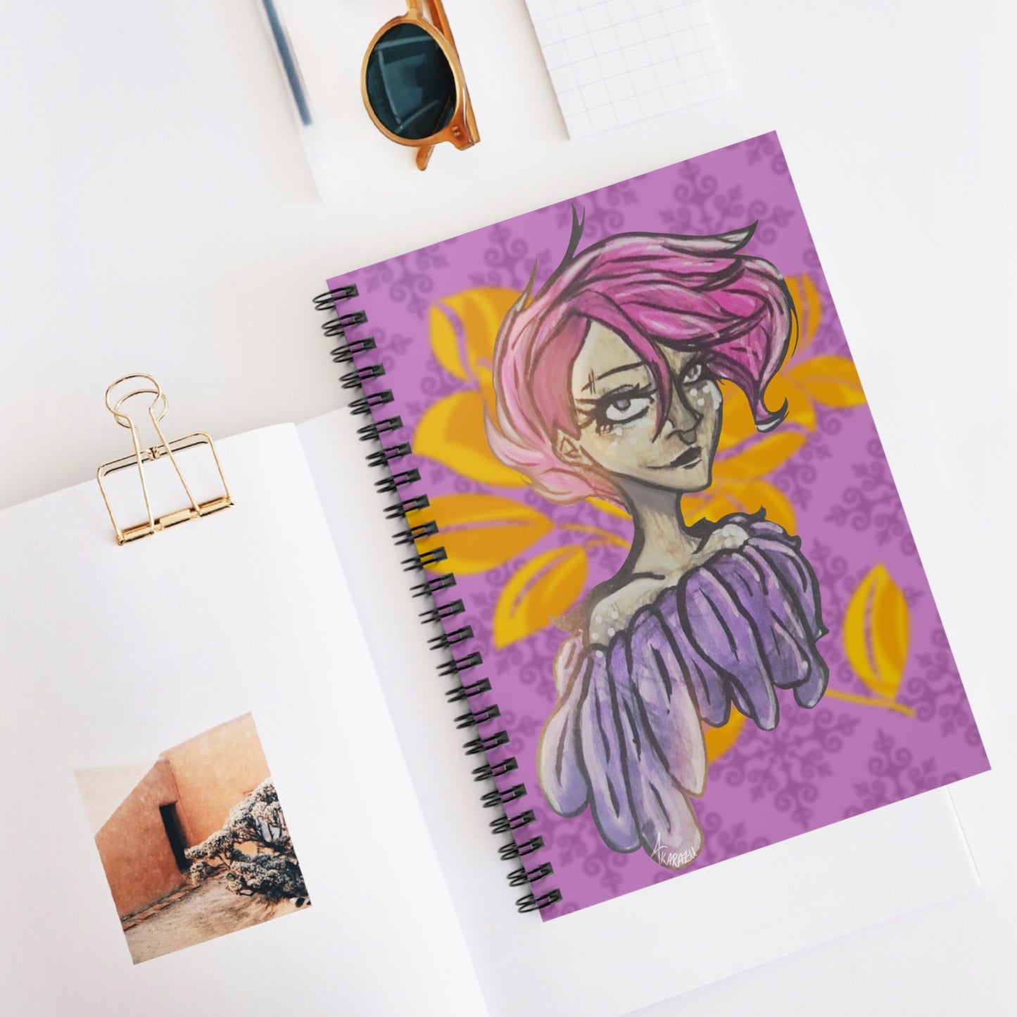 Fae Among Us | Notebook